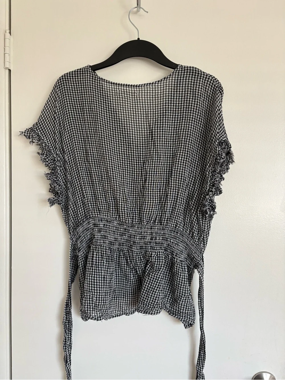 Max Studio Black White Gingham V-Neck Ruffle Sleeve Blouse